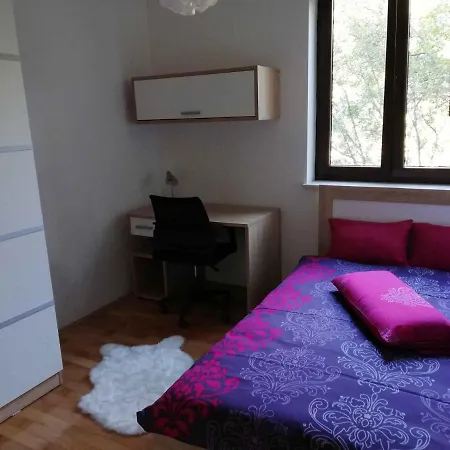 In 41855 Apartment *